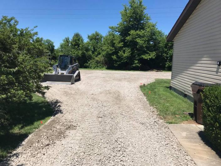 Ready for a gravel driveway? We can bulldoze and level your surface for amazing results! 